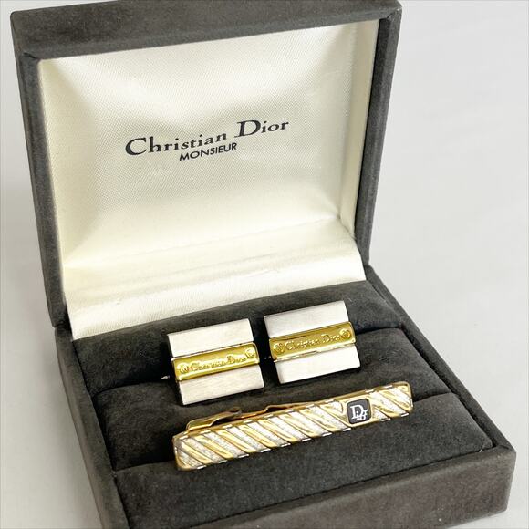 DIOR Vintage Cufflinks And DIOR Tie Pin in Original Box - Picture 10 of 10